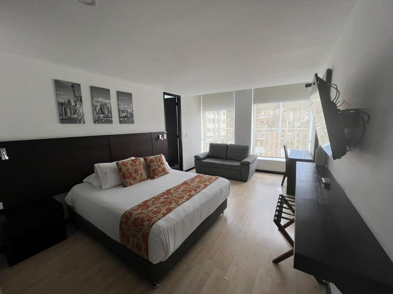Hotel H53 Sogamoso Esterno foto